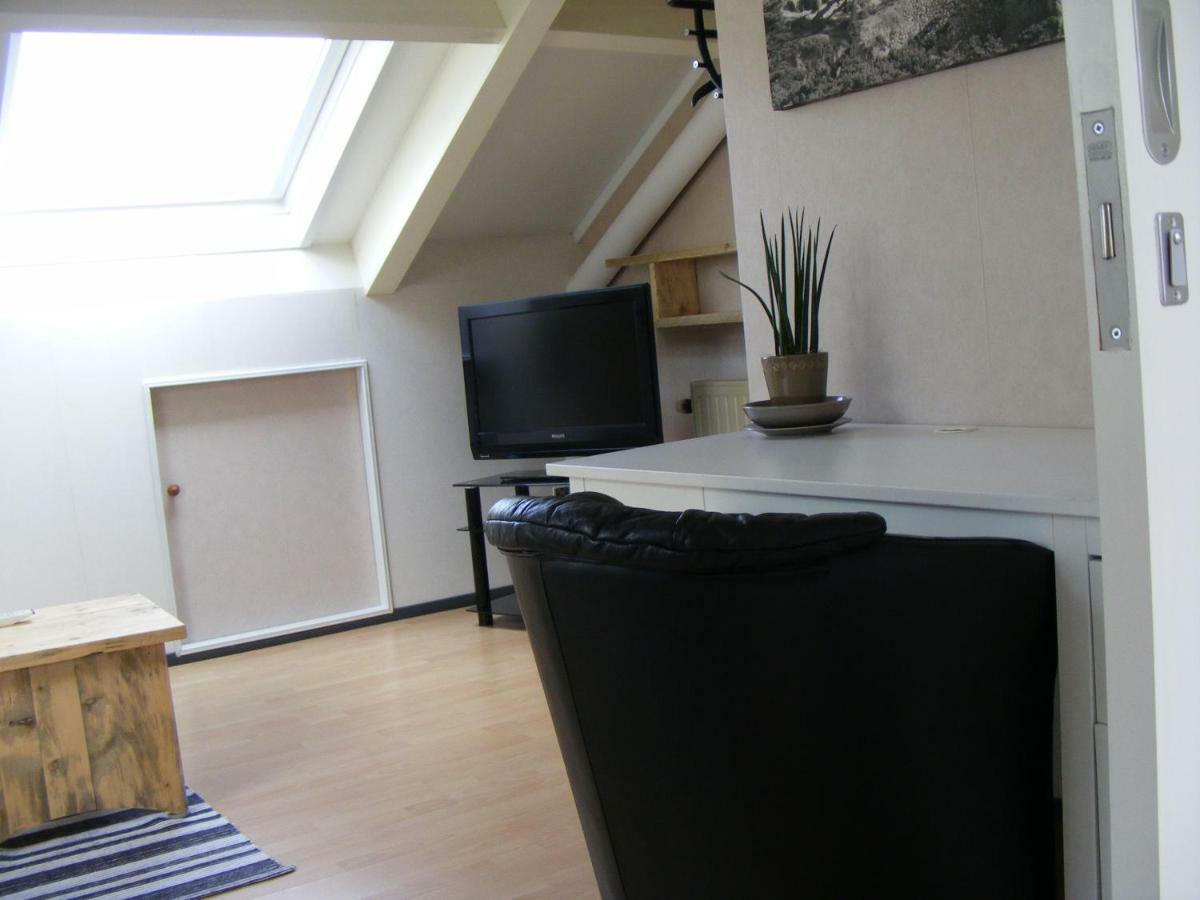 Njoy-Uithof Bed & Breakfast The Hague Exterior photo