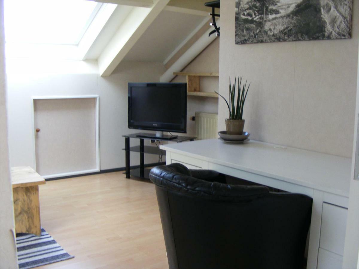 Njoy-Uithof Bed & Breakfast The Hague Exterior photo